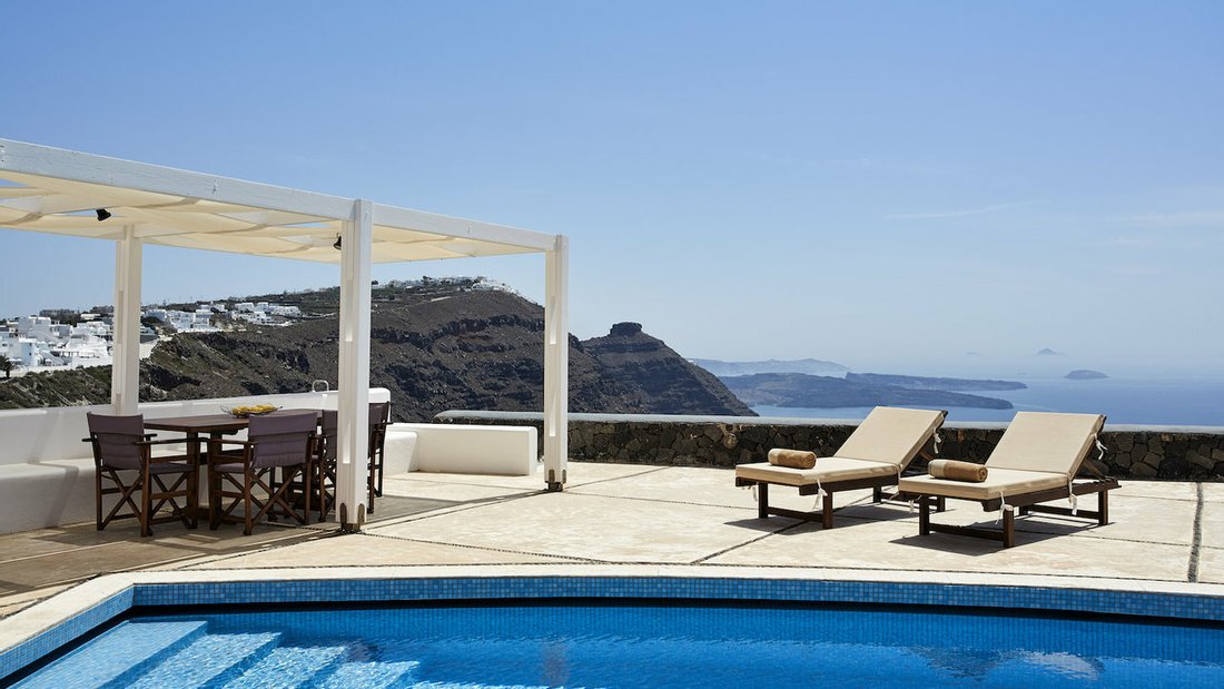 Villa in Thira, Aegean, Greece 1 - 11397404