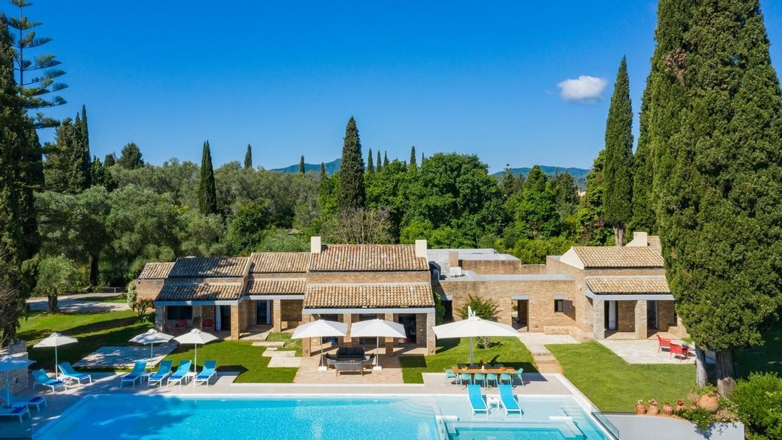 Villa in Corfu, Peloponnese, Western Greece and the Ionian, Greece 2 - 11397462