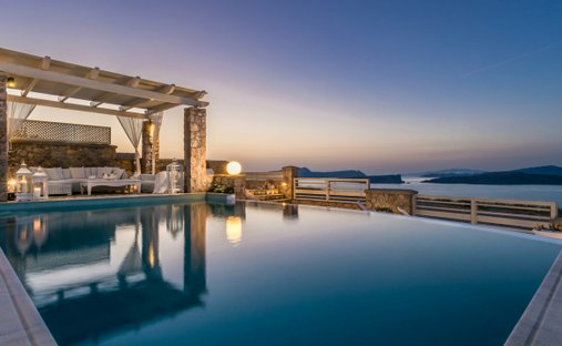 Villa in Thira, Aegean, Greece 1