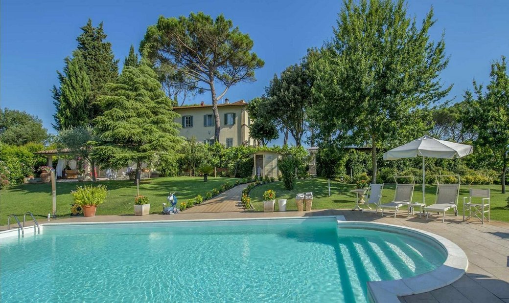 Splendid Villa With Outbuilding In Figline E Incisa Valdarno, Tuscany ...