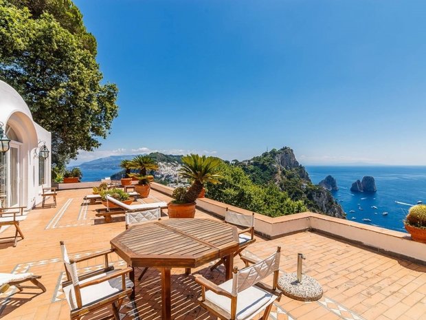 Luxury homes for sale in Capri, Campania, Italy | JamesEdition