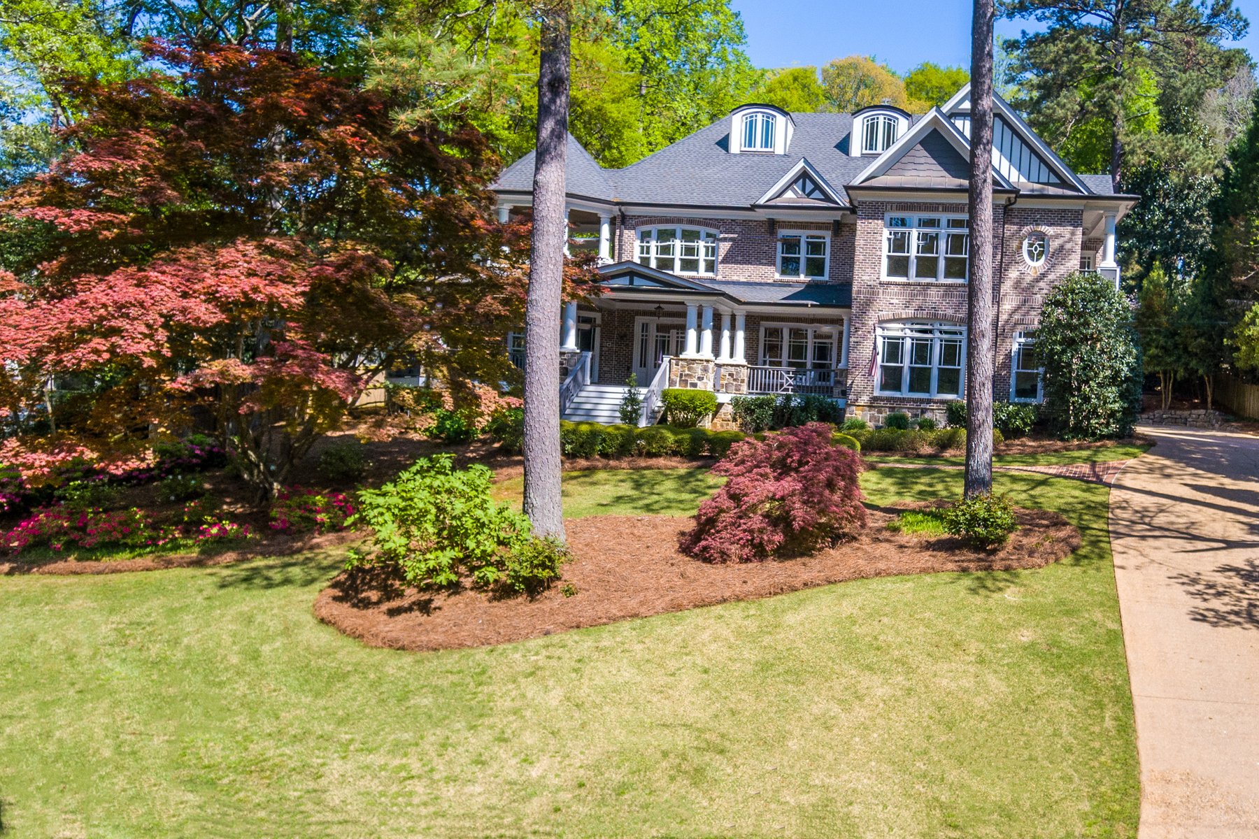 Inviting Custom Built Home On One Acre In In Brookhaven,