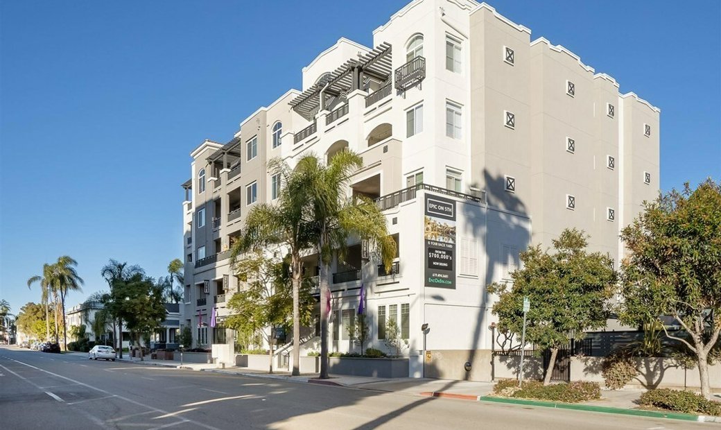 luxurious and modern living in Mission Hills (S... for sale (11342446)