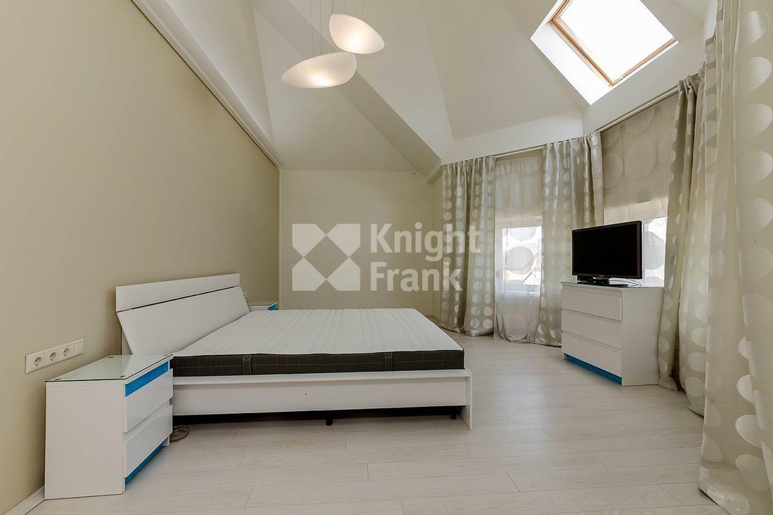 House In Aprelevka, Moscow, Russia For Sale (11425139)