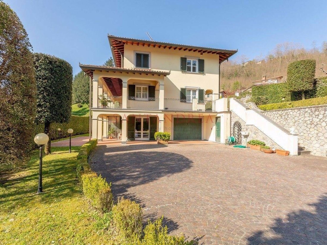 Villa A Bagni Di Lucca In Bagni Di Lucca, Tuscany, Italy For Sale
