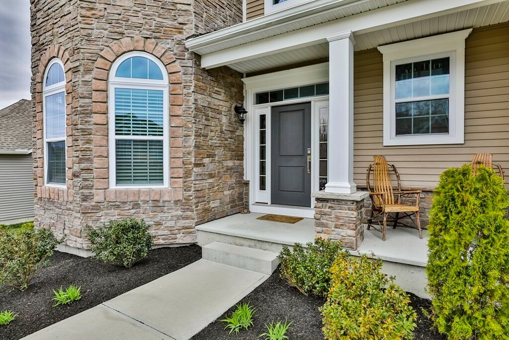 House in Methuen, Massachusetts, United States 3 - 11415437