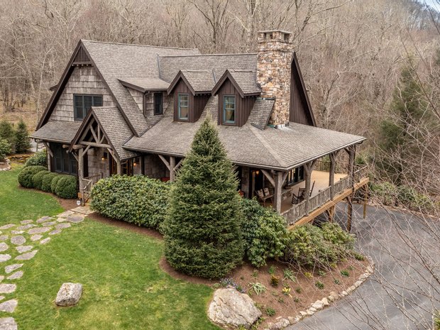 luxury-homes-for-sale-in-linville-north-carolina-jamesedition