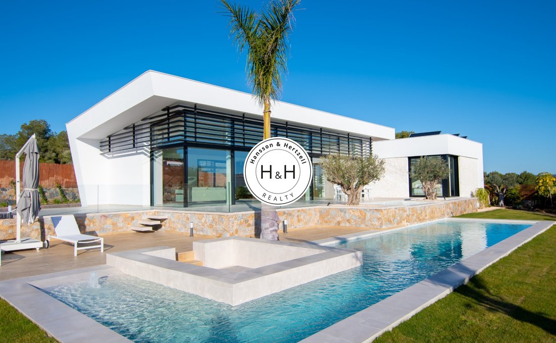 Villa On Las Colinas Golf & In Dehesa De Campoamor, Valencian Community