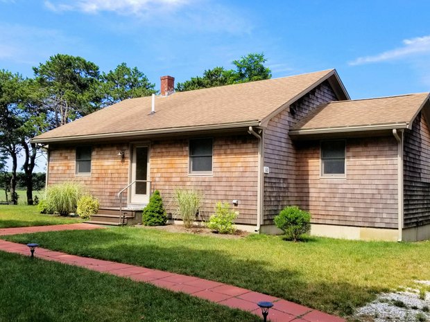 Luxury Homes With Terrace For Sale In Wellfleet, Massachusetts 