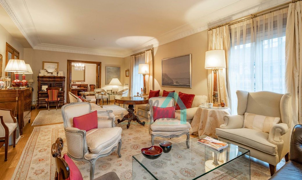 Oviedo Flat In Oviedo, Asturias, Spain For Sale (11444593)