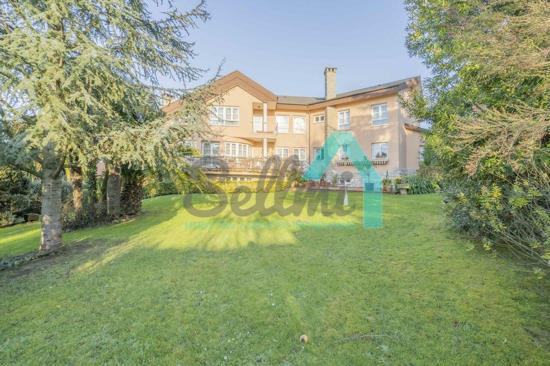 Villa in Oviedo, Asturias, Spain 4 - 11444570