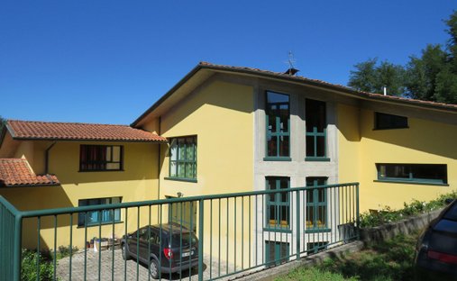 Villa in Castelnuovo di Garfagnana, Tuscany, Italy 1