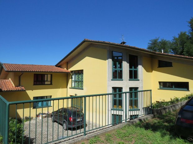 Villa in Castelnuovo di Garfagnana, Tuscany, Italy 1