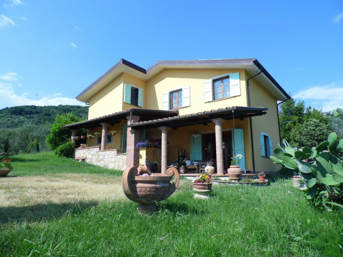 Villa in San Macario In Piano, Lucca, Tuscany 2 - 11449395