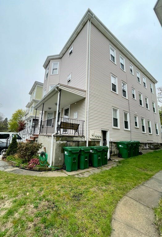 House in Medford, Massachusetts, United States 3 - 11450460