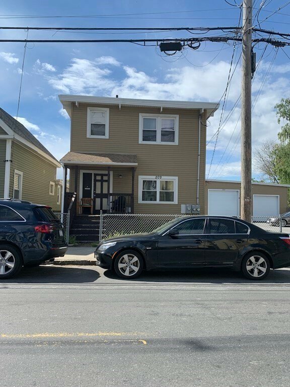 House in Lawrence, Massachusetts, United States 1 - 11455424