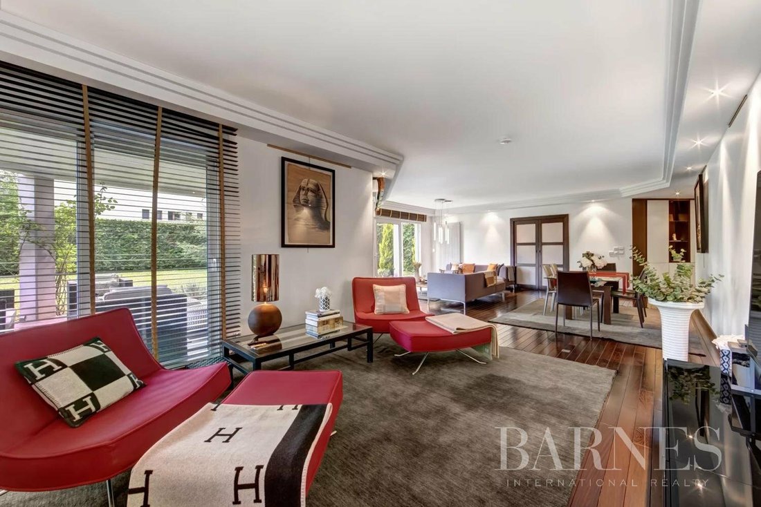 Appartement à Divonne-les-Bains, Auvergne-Rhône-Alpes, France 1 - 11456897