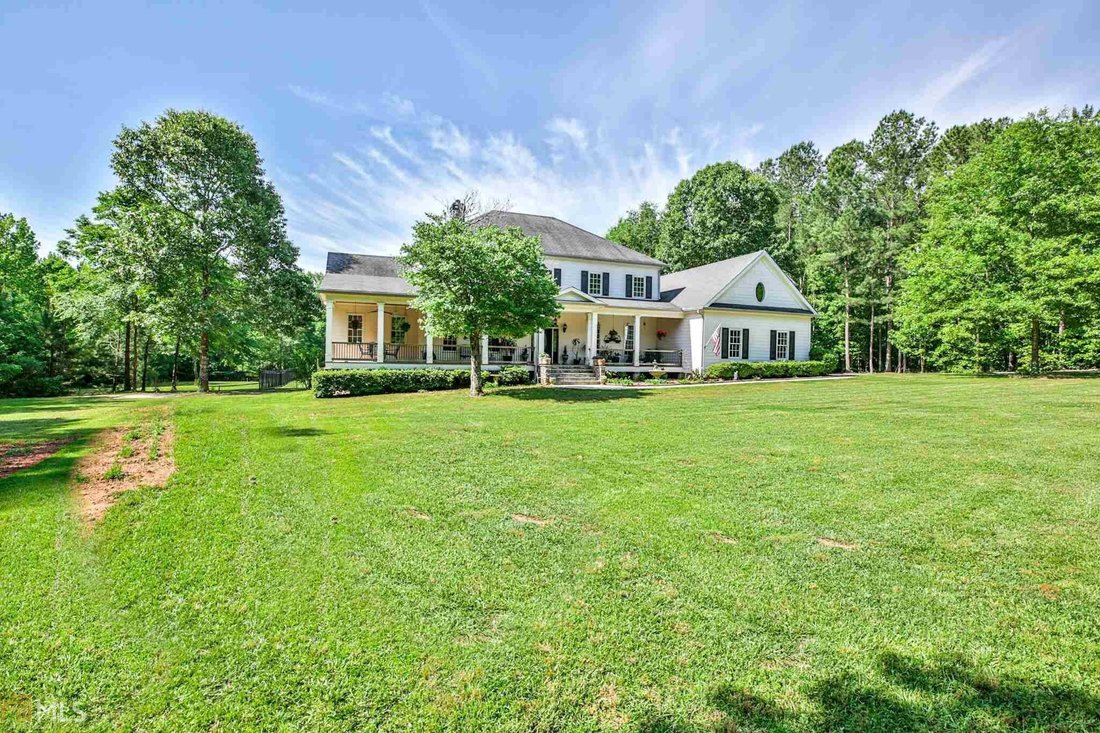 Single Family For Sale In Fayetteville In Fayetteville, United States For Sale (11345400)