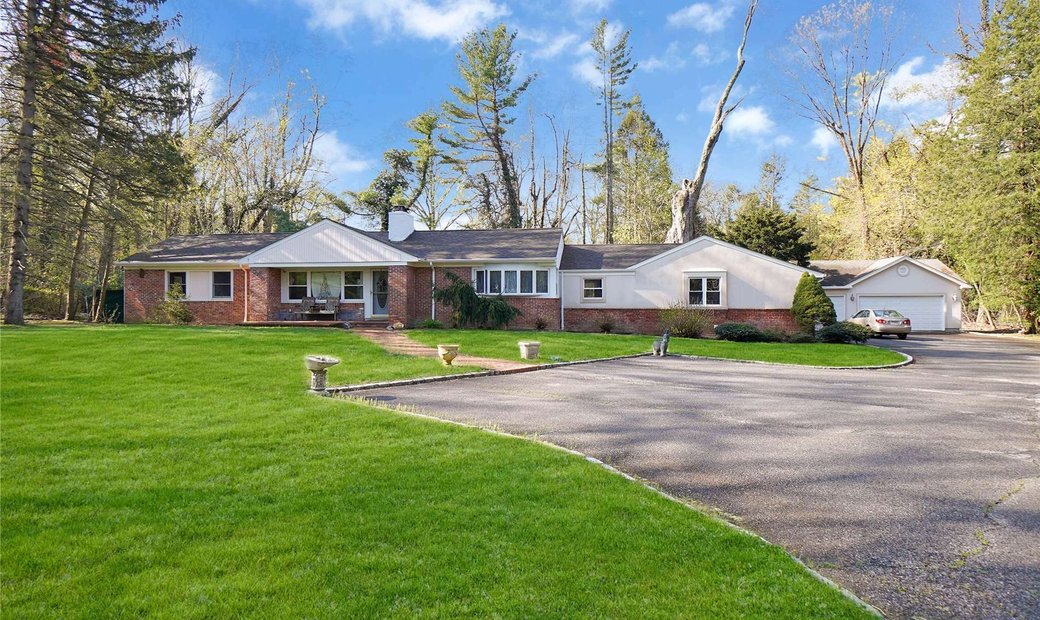 House Locust Valley In Locust Valley, New York, United States For Sale