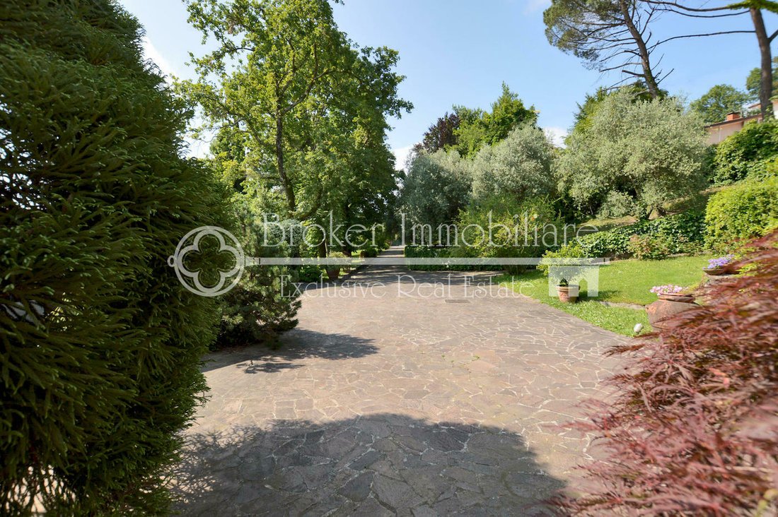 Villa in Area Monte San Quirico - Sant'Alessio, Lucca, Tuscany 2 - 11439883