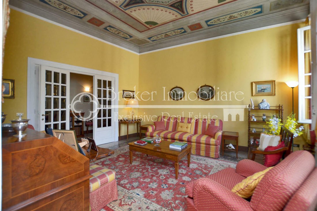 Apartment in Historic Center, Lucca, Tuscany 3 - 11439831