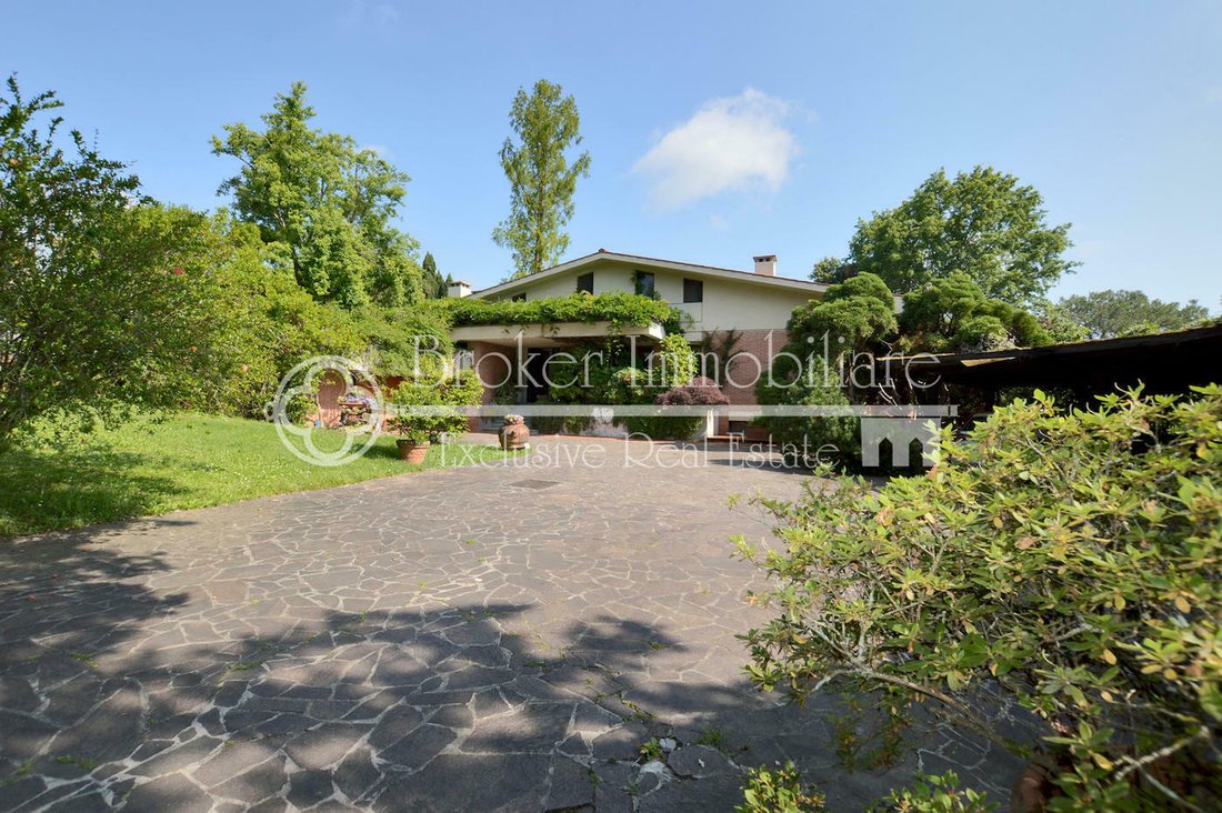 Villa in Area Monte San Quirico - Sant'Alessio, Lucca, Tuscany 1 - 11439883