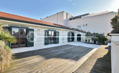 Penthouse in Lungomare, Viareggio, Tuscany 1