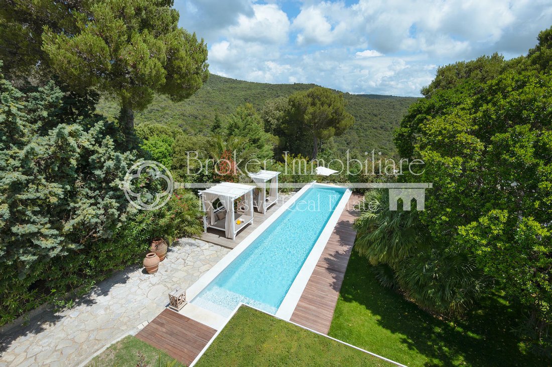 Villa in Livorno, Tuscany, Italy 1 - 11439949