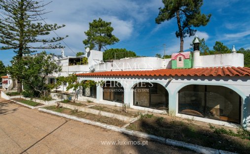 Farm Ranch in Faro (Se e Sao Pedro), Algarve, Portugal 1