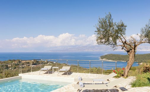 Villa in Kassopaia, Peloponnese, Western Greece and the Ionian, Greece 1