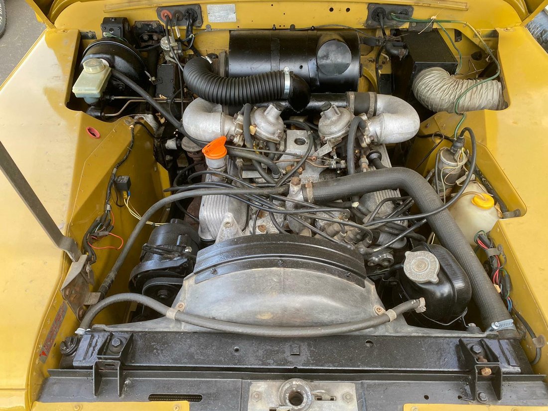 Pickup in Hampton, Victoria, Australia 4 - 11479594
