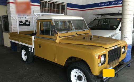 1980 Land Rover Defender 4x4 in Hampton, Australia 1