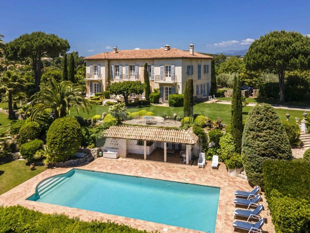 Luxury houses with tennis court for sale in Vallauris, Provence-Alpes ...