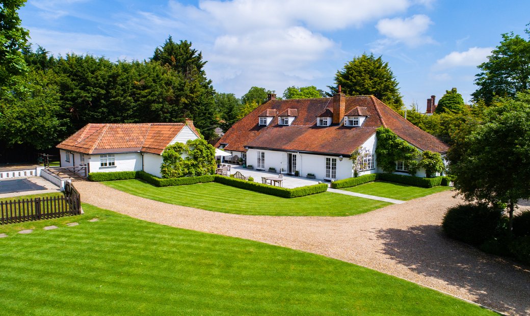 The Coach House In Binfield, England, United Kingdom For Sale (11497255)