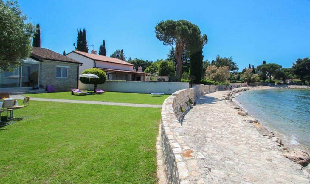 Villa For Sale In Novigrad, Novigrad In Novigrad, Istria County