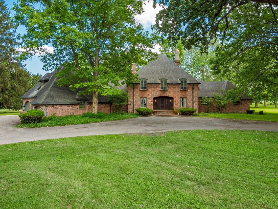 1747 N Main Street In Urbana, Ohio, United States For Sale (11502375)