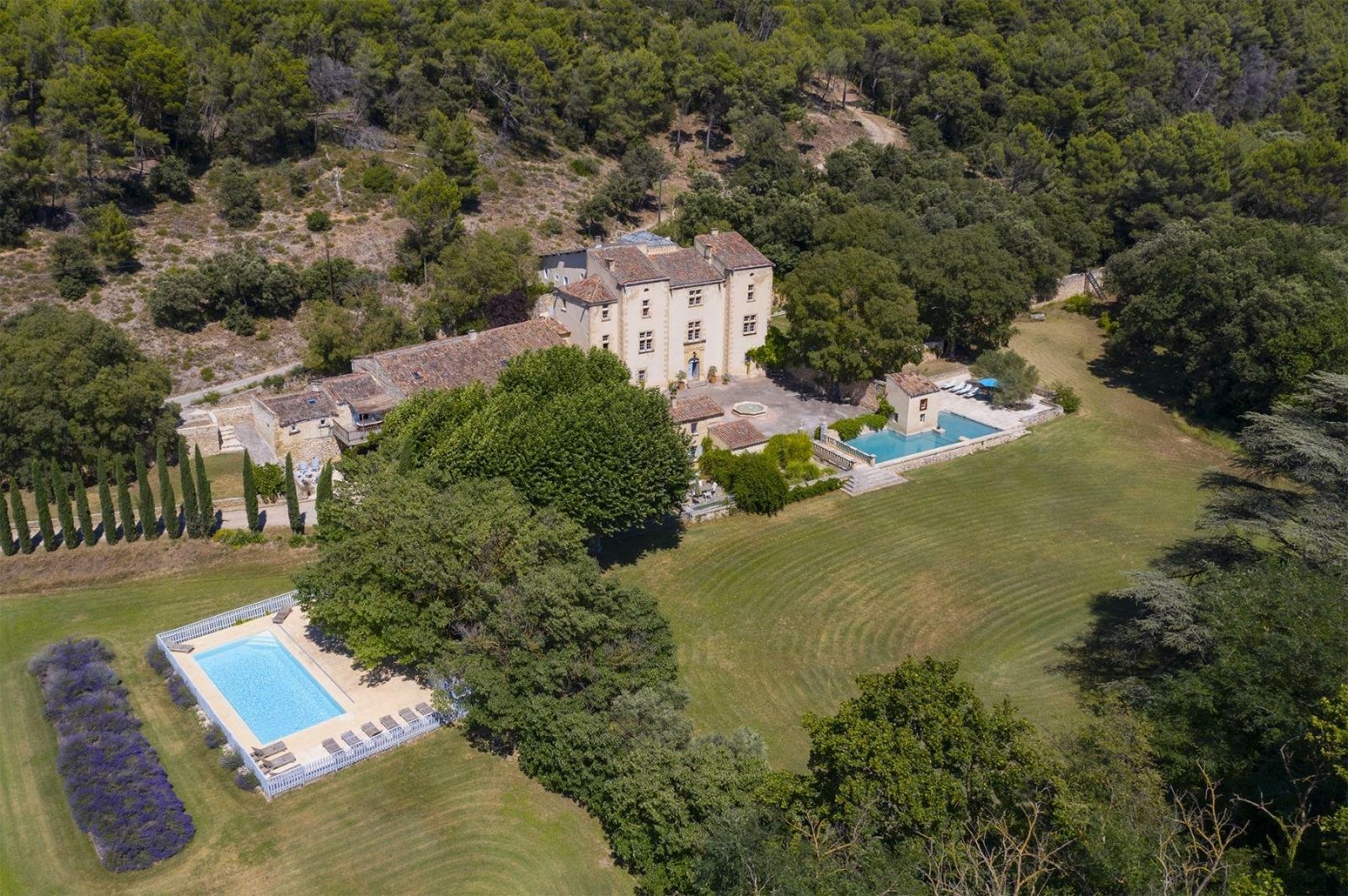 15th Century Castle For In Aix En Provence, Provence Alpes Côte D'azur ...