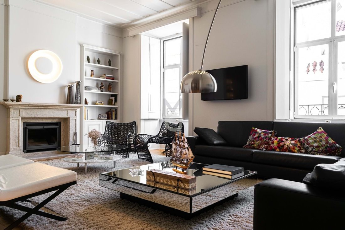 Apartment in Misericordia, Lisbon, Portugal 2 - 11508601