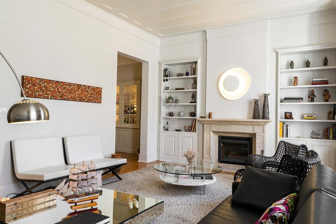 Apartment in Misericordia, Lisbon, Portugal 1 - 11508601