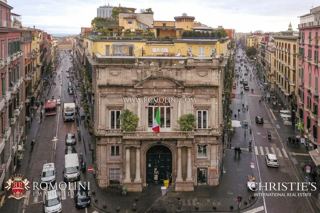Apartment in Naples, Campania, Italy 5 - 11508705