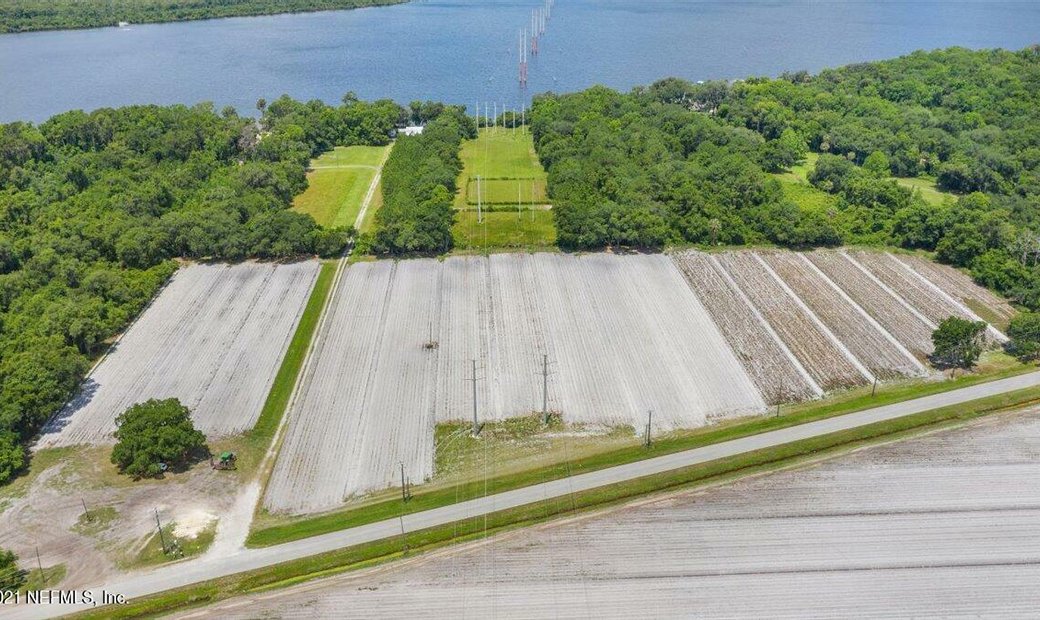 233 E River Rd, East Palatka, Fl 32131 In East Palatka, Florida, United