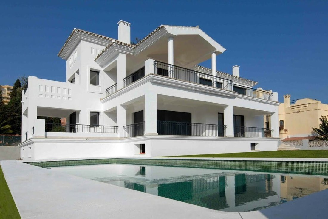 Villa a Marbella, Andalusia, Spagna 1 - 10852060