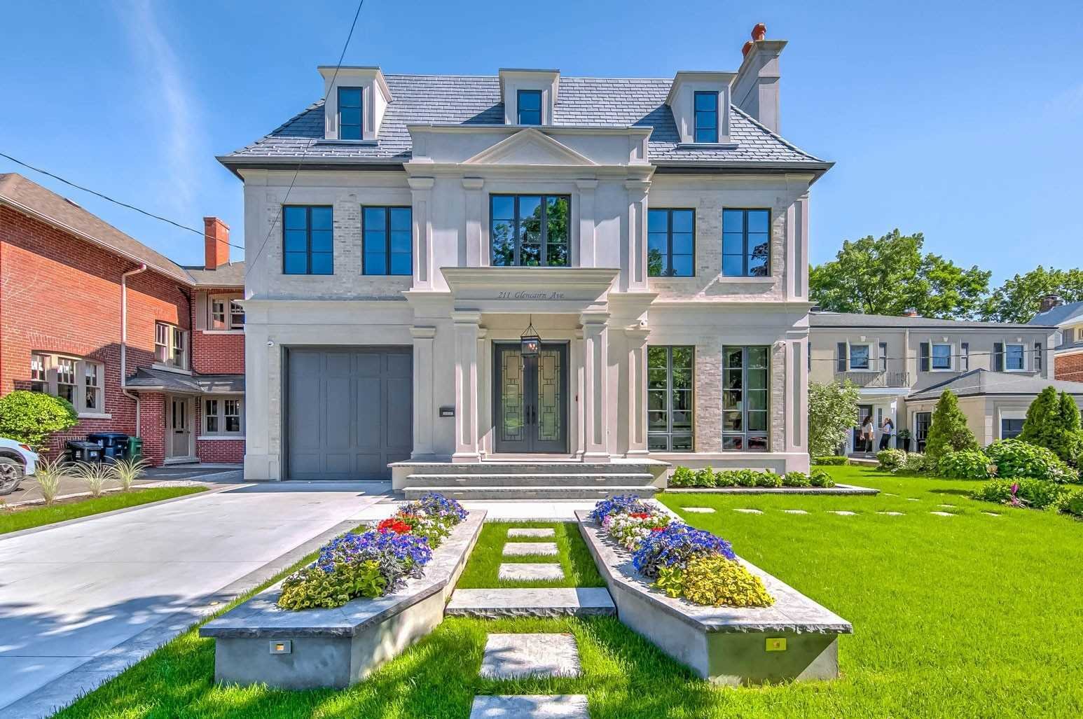 Stately And Spectacular New Build In Toronto, Ontario, Canada For Sale