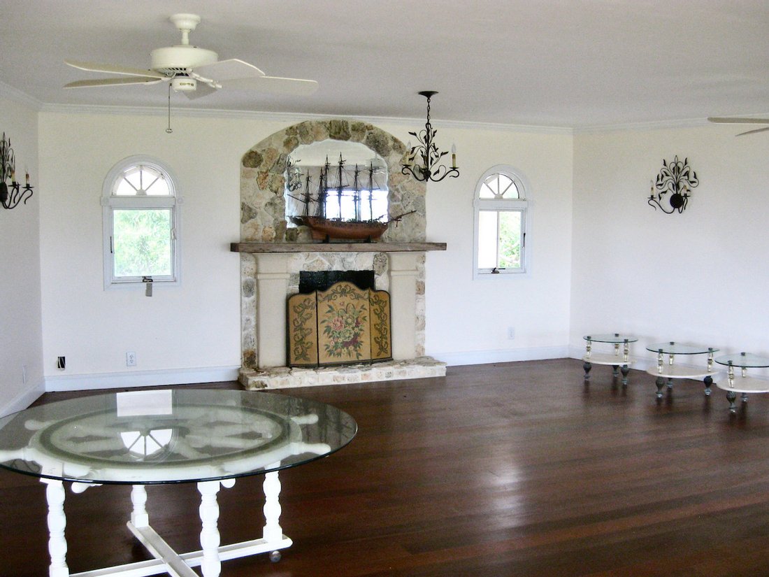 Abaco Home On Acreage Lot For Sale In Treasure Cay, Central Abaco, The