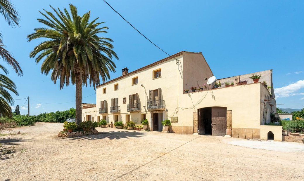 Reus Country House In Reus, Catalonia, Spain For Sale (11516836)