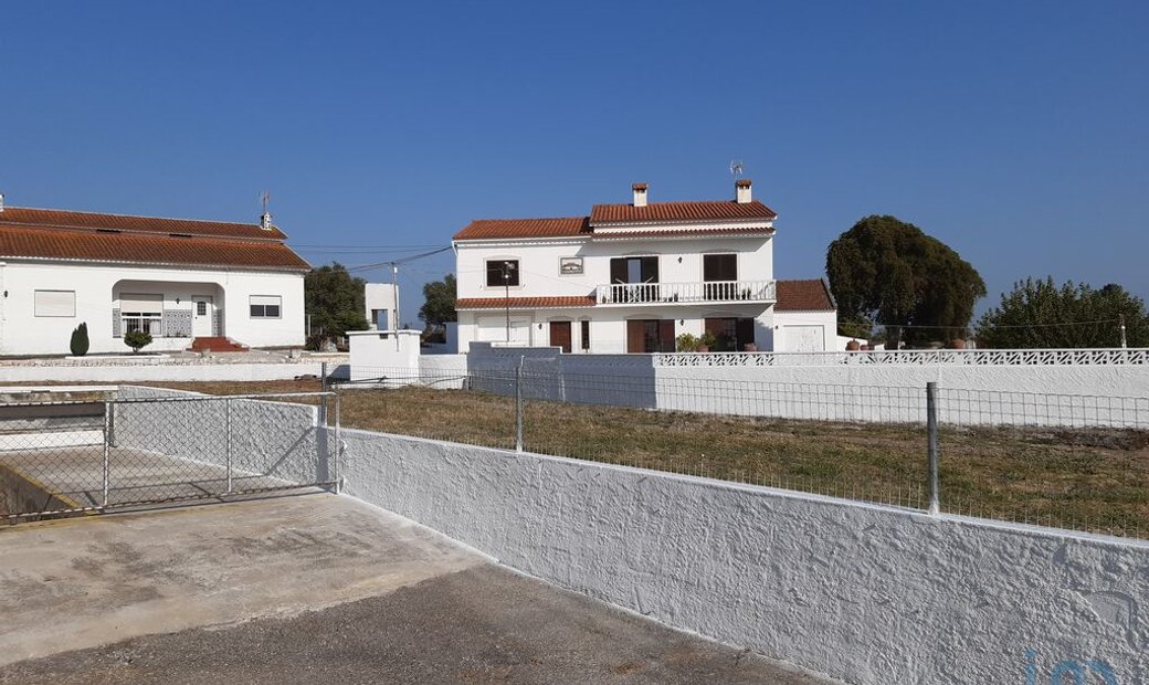 Cartaxo Town House In Vale Da Pinta, Santarém District, Portugal 