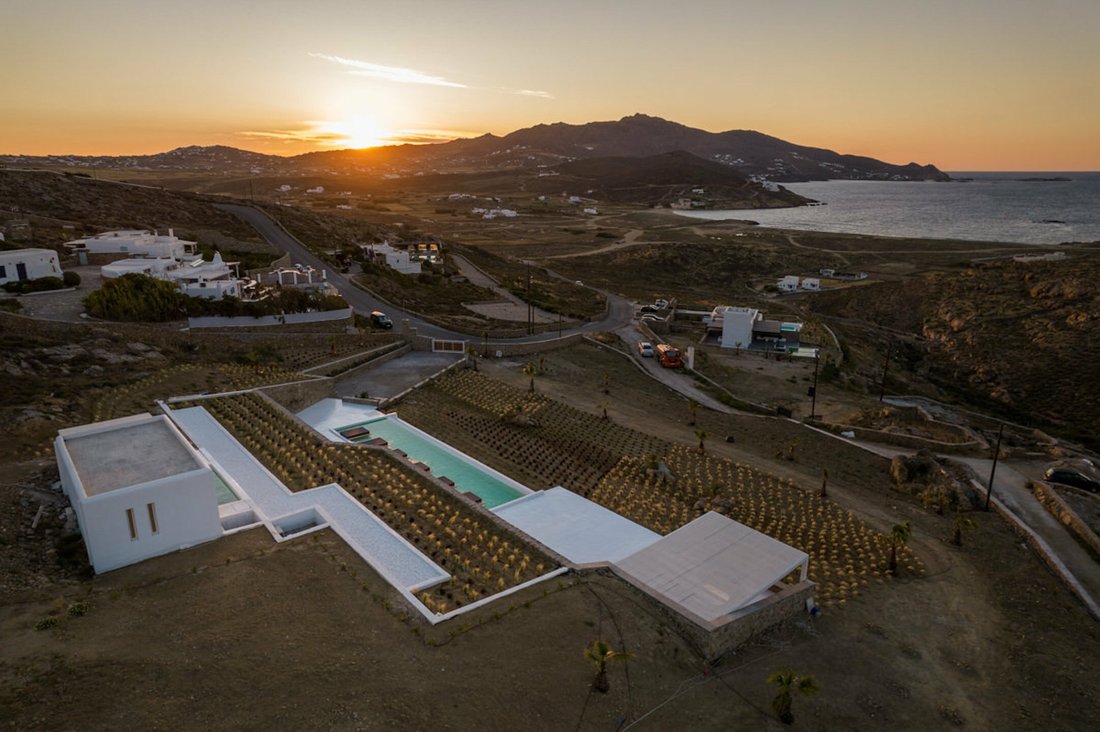 House in Ano Mera Community, Aegean, Greece 2 - 11420543