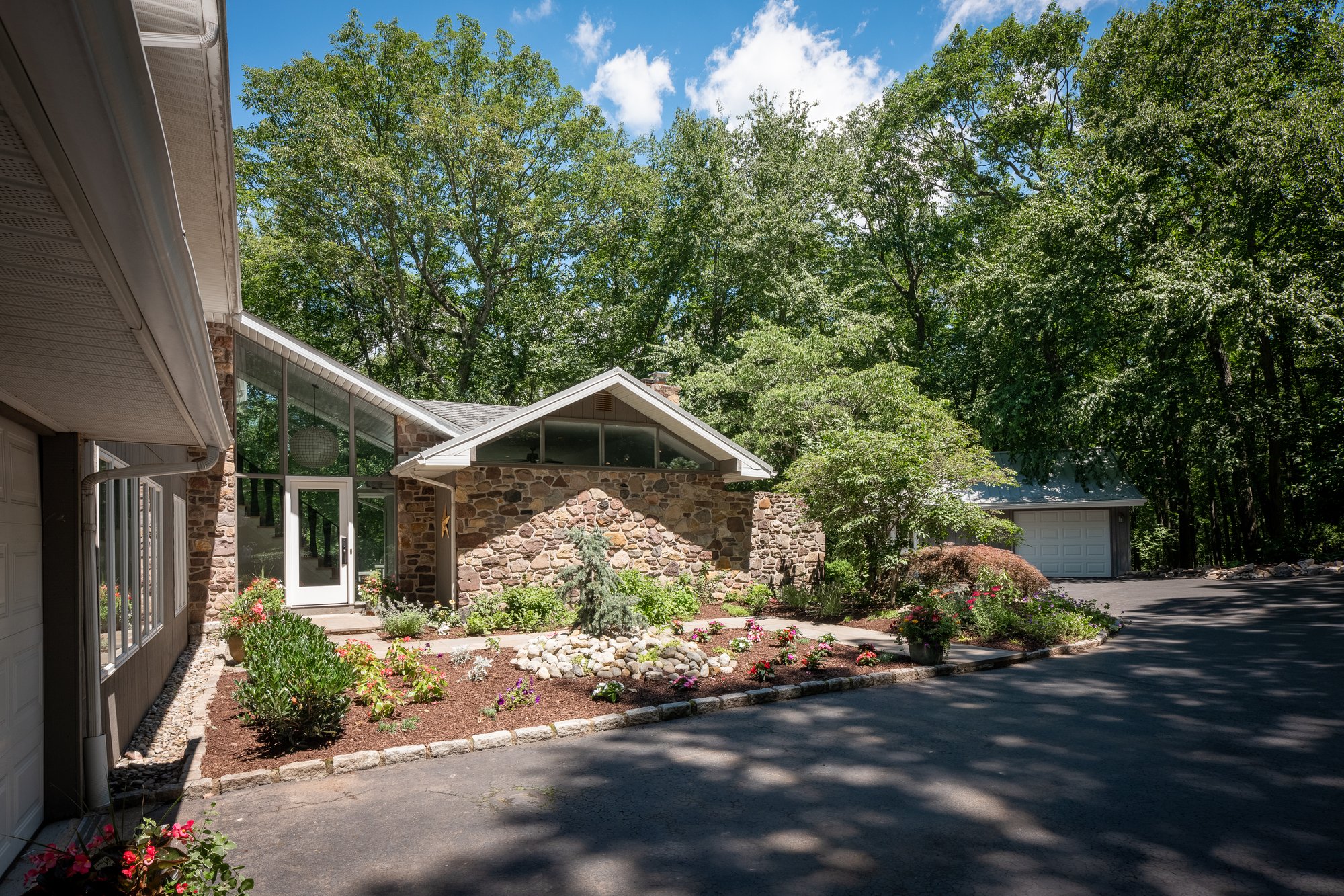 1941 Brooke Drive, New In Upper Makefield Township, Pennsylvania