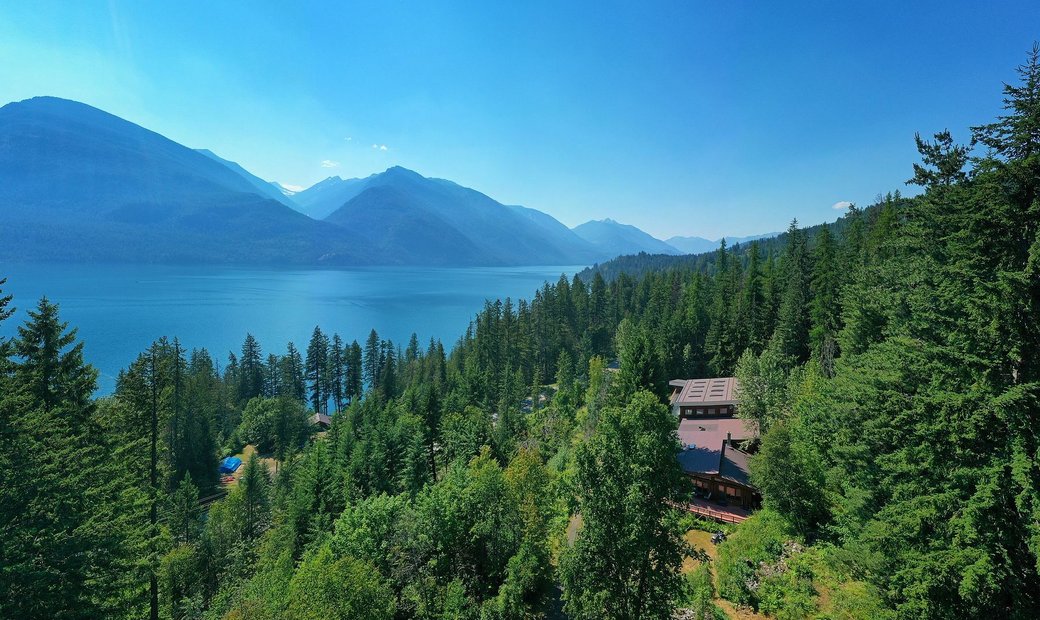 New Denver Lodge In New Denver, British Columbia, Canada For Sale