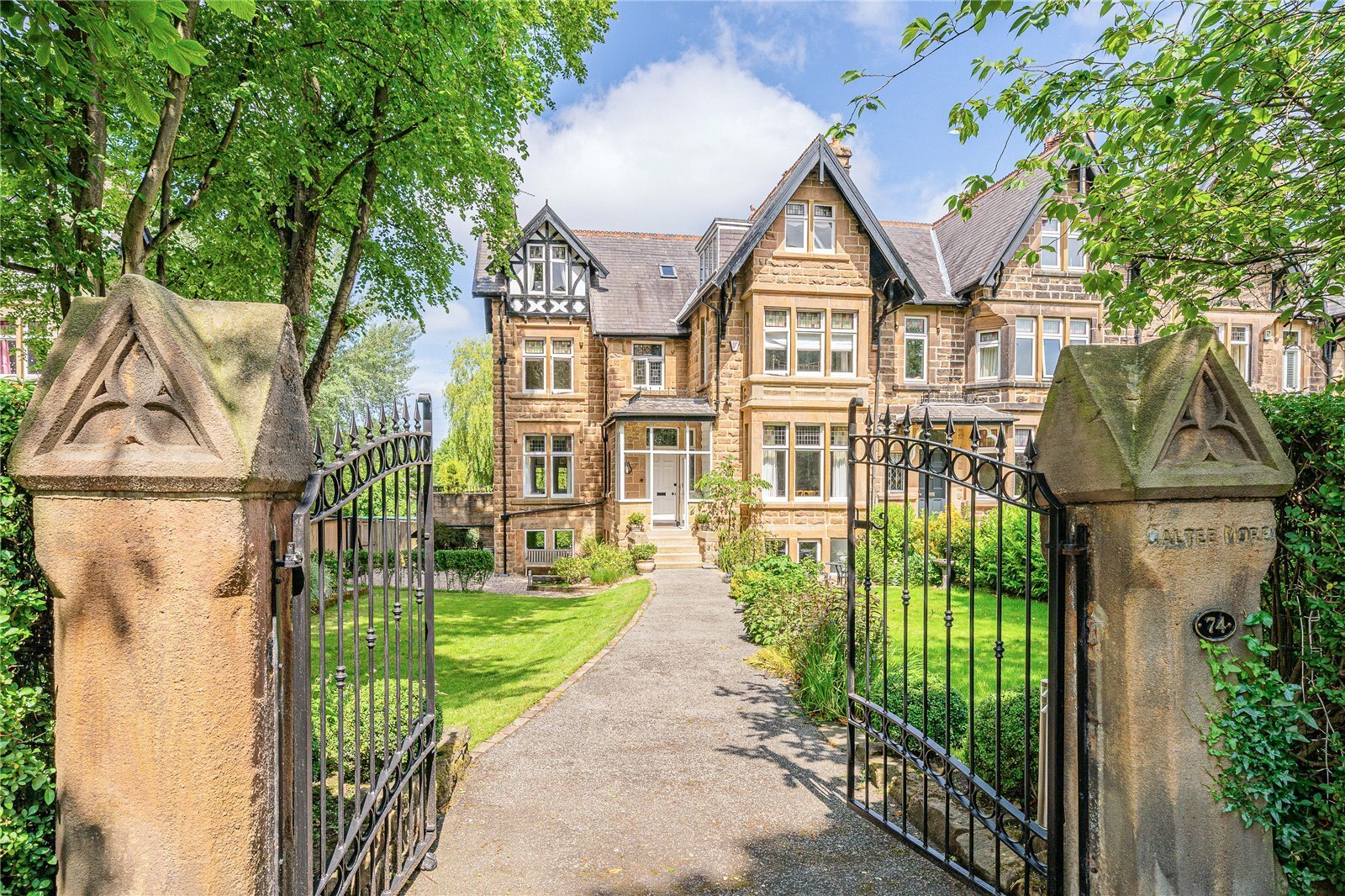 Turn Of The Century Family Home In Duchy In Harrogate, England, United